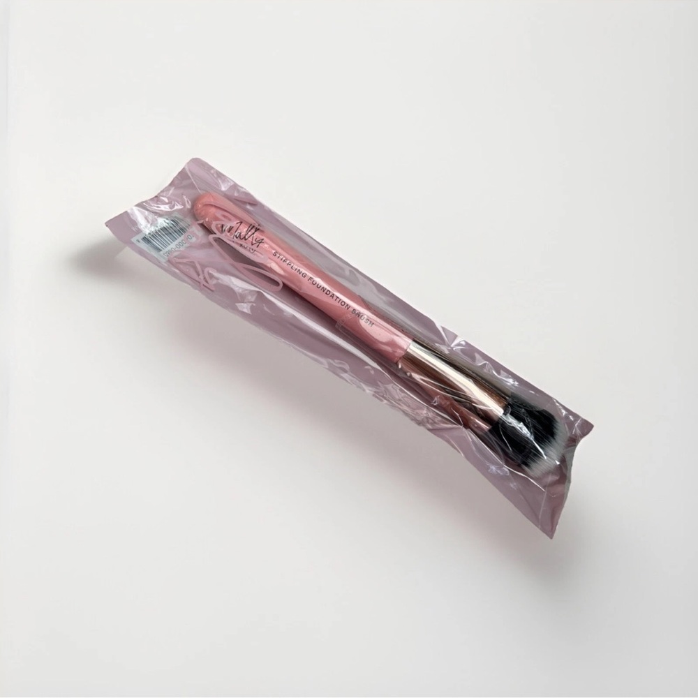 Mally Foundation Makeup Brush